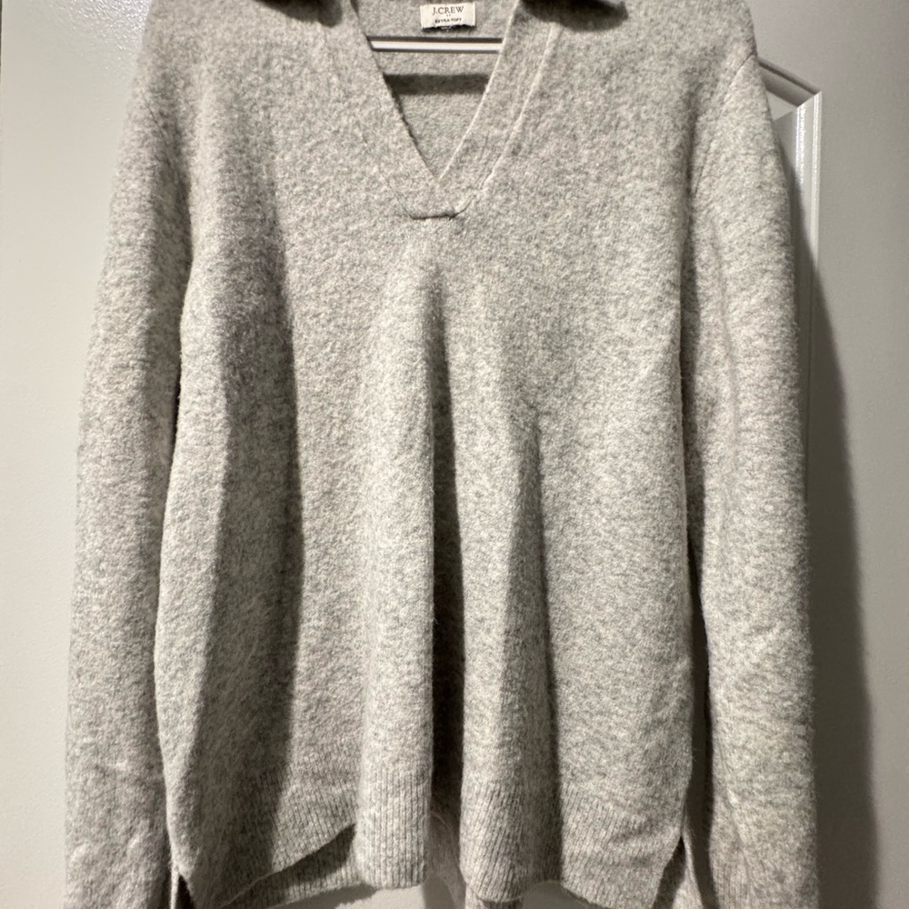 J. Crew Women's Gray V-Neck Sweater